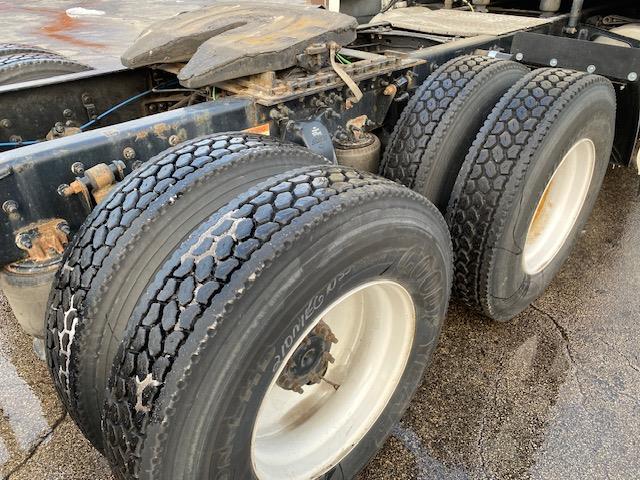 2020 Freightliner Cascadia-6