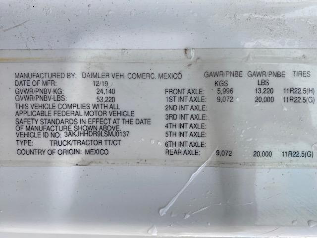 2020 Freightliner Cascadia-25