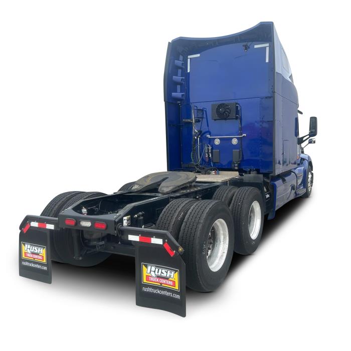 2022 Peterbilt 579-0