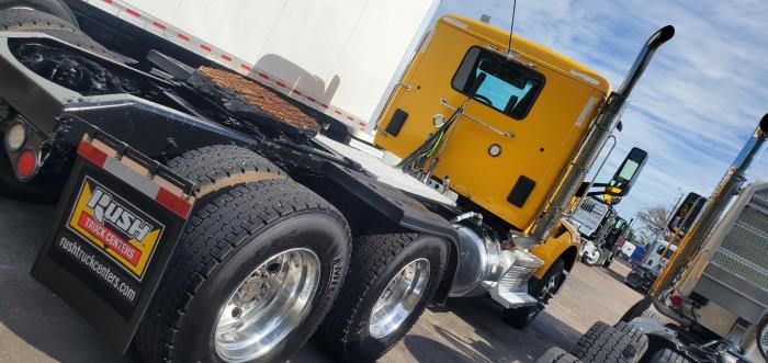 2022 Peterbilt 567-6