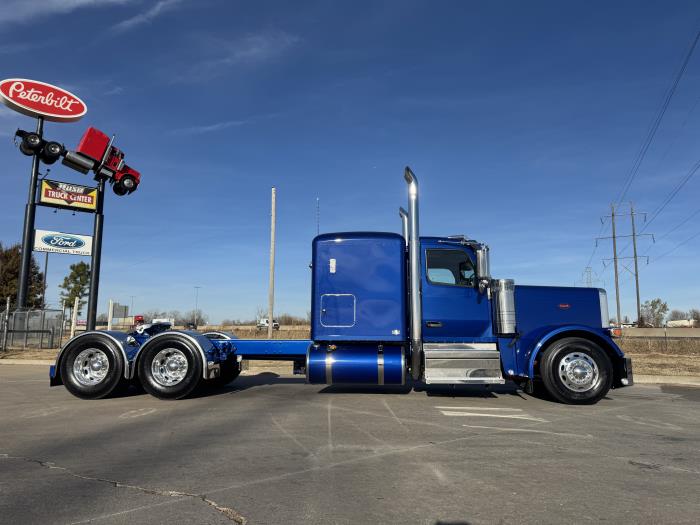 2026 Peterbilt 589-5