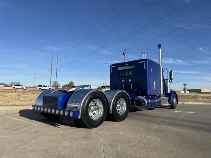 2026 Peterbilt 589-6