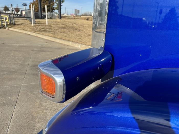 2026 Peterbilt 589-12