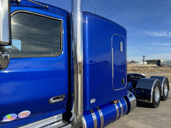 2026 Peterbilt 589-14