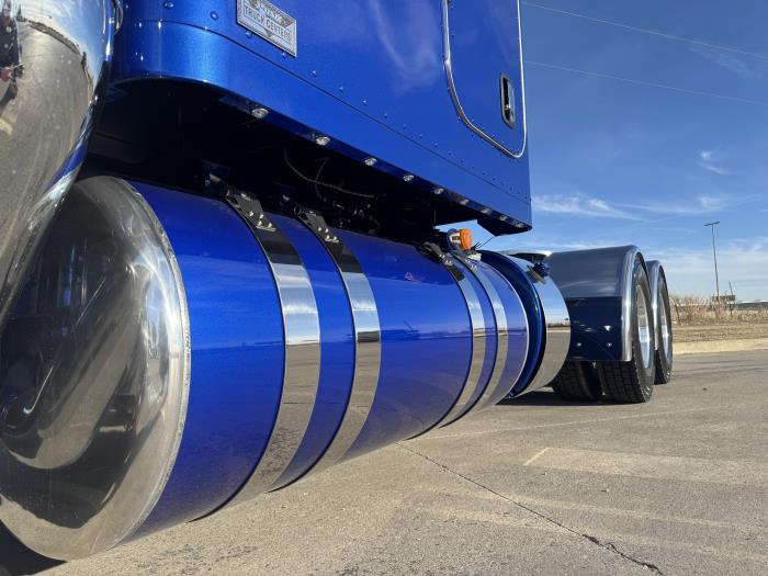 2026 Peterbilt 589-16