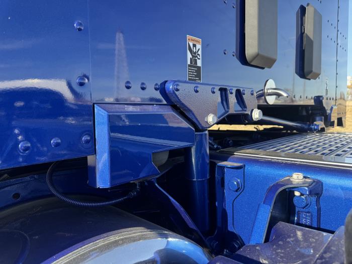 2026 Peterbilt 589-21