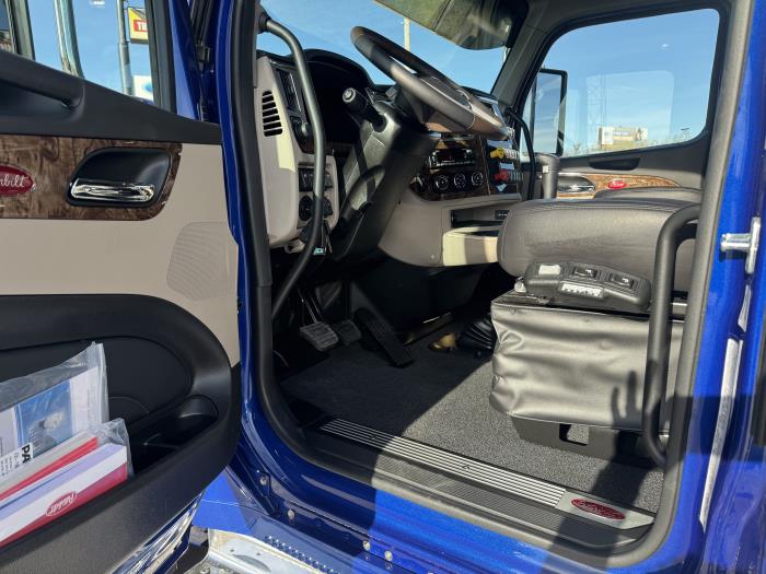 2026 Peterbilt 589-26