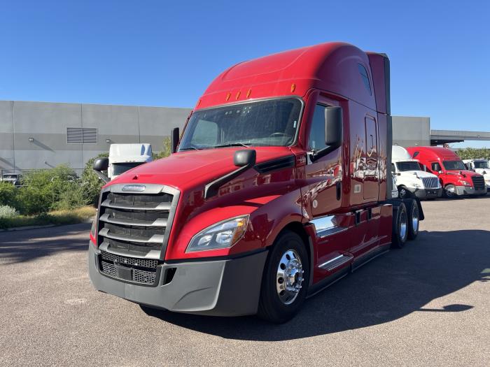2022 Freightliner Cascadia-1