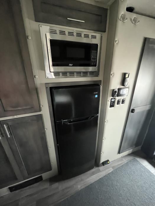 2026 Peterbilt 579-19