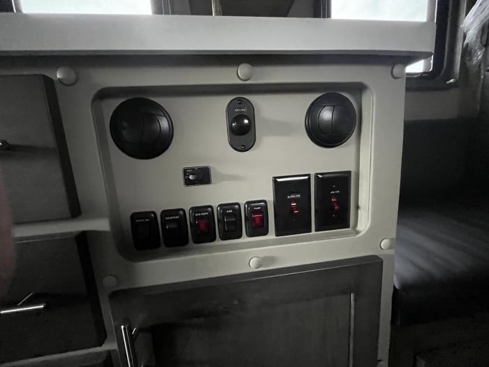 2026 Peterbilt 579-25