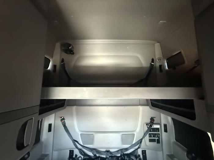 2022 International LT625-15