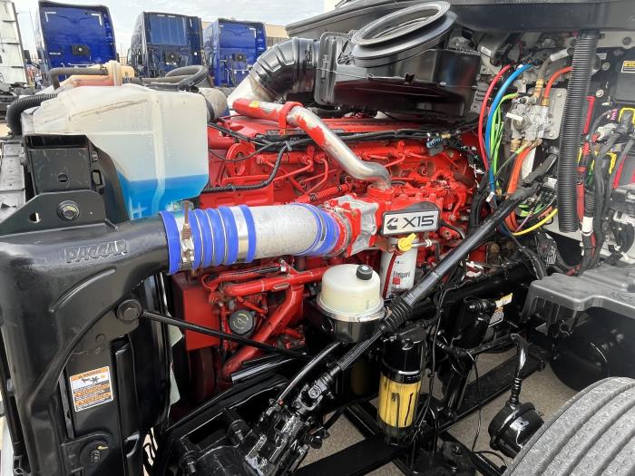 2022 Peterbilt 579-11