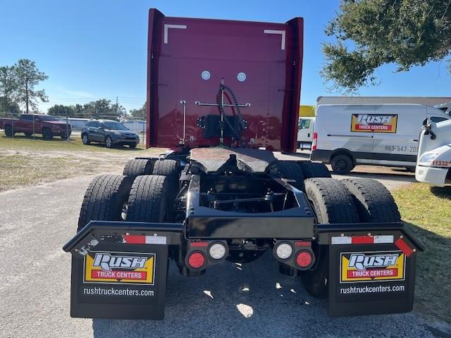 2022 Peterbilt 579-4
