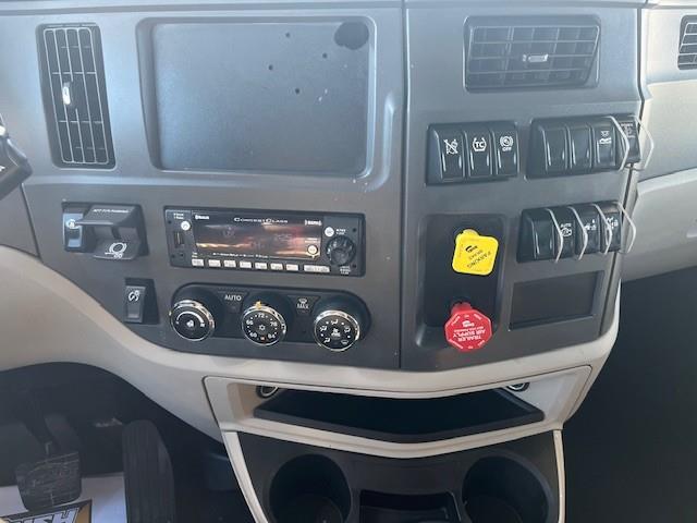 2022 Peterbilt 579-20