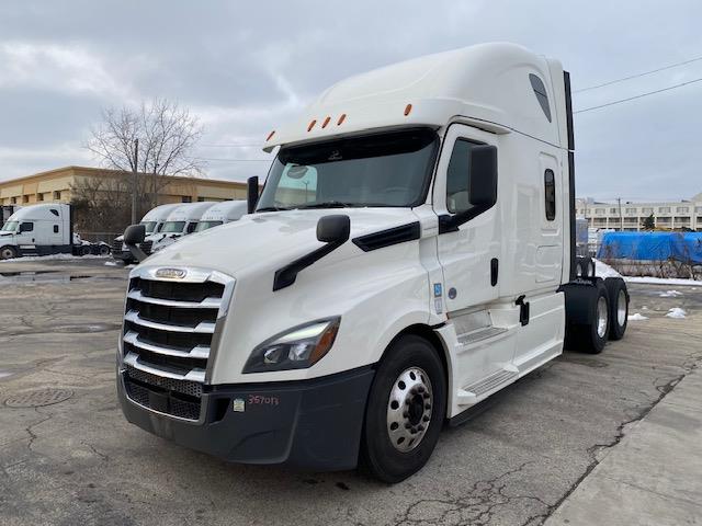 2020 Freightliner Cascadia-1