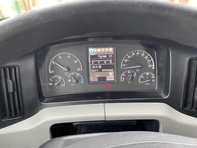 2020 Freightliner Cascadia-16