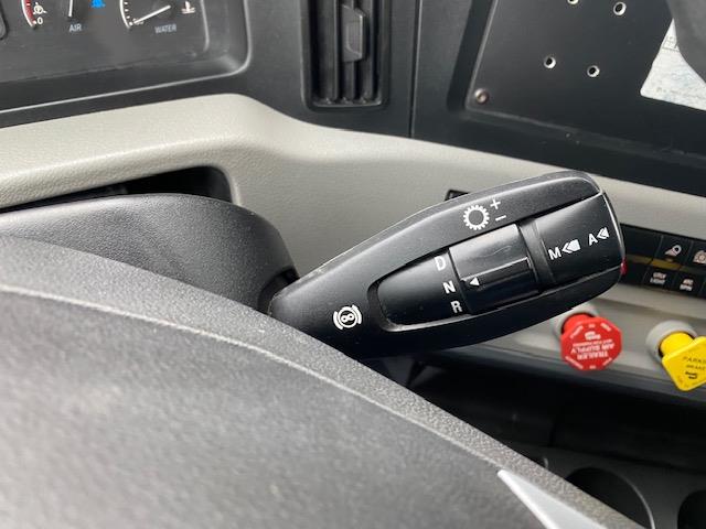 2020 Freightliner Cascadia-17