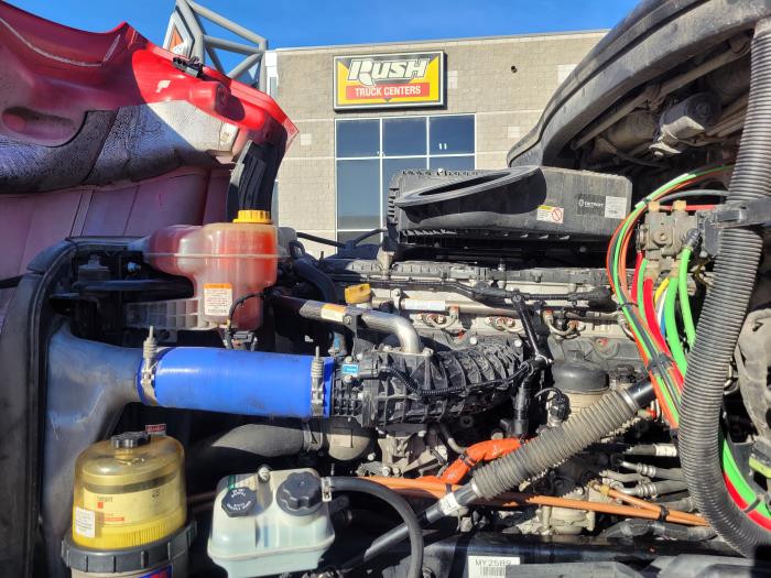 2022 Freightliner Cascadia-7