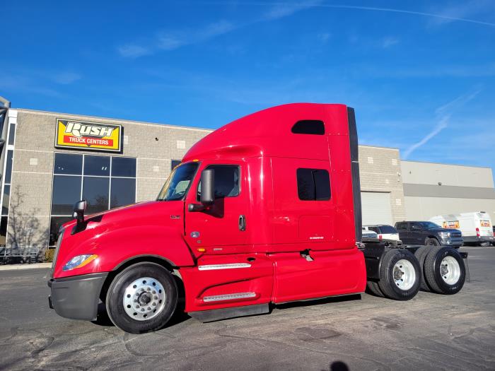 2022 International LT625-1