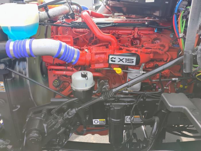 2022 Peterbilt 579-13