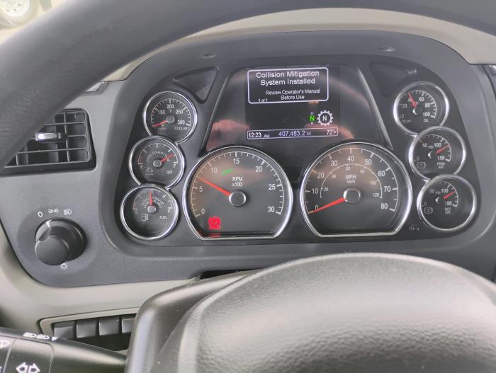 2022 Peterbilt 579-19