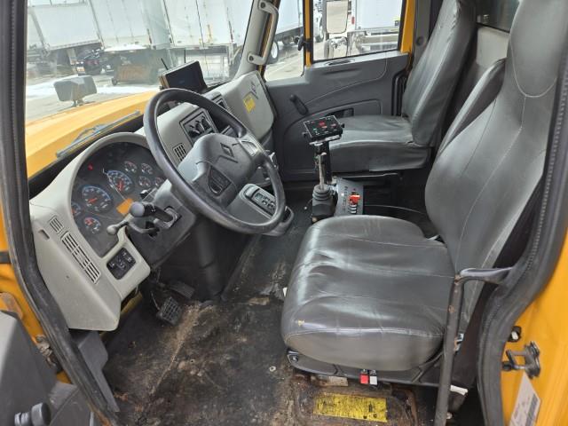 2012 International 7400-8