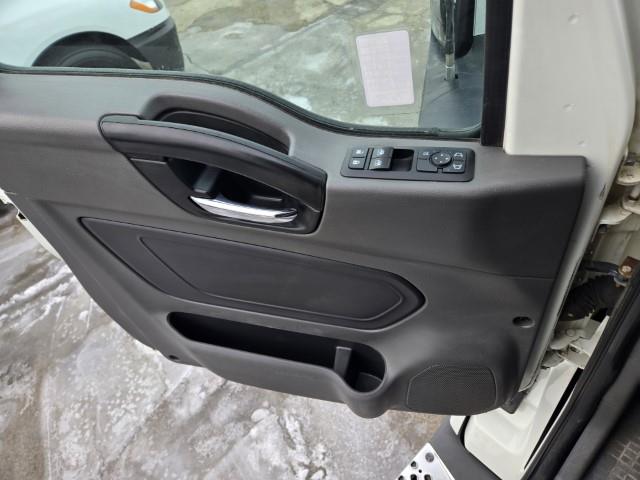 2022 International LT625-12