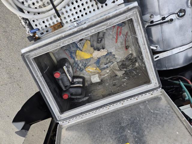 2022 International LT625-25