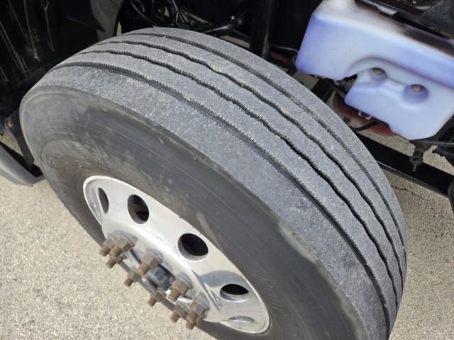 2022 International LT625-19