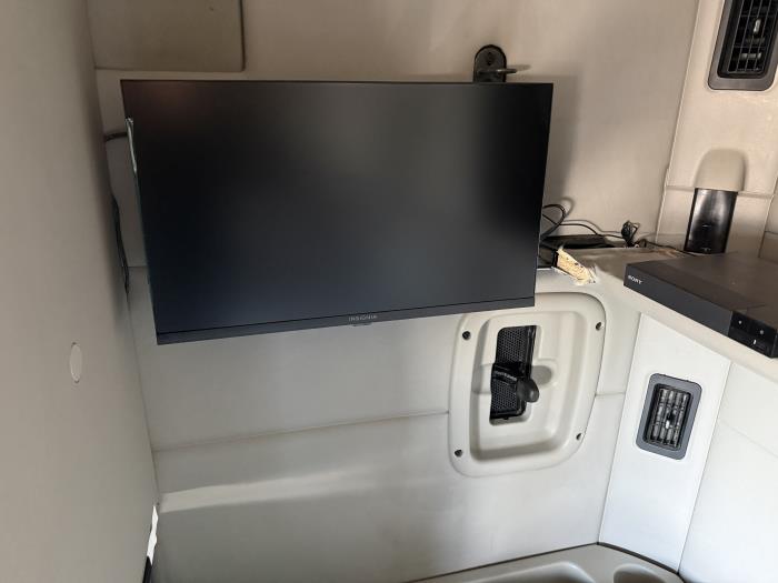 2020 Peterbilt 579-11