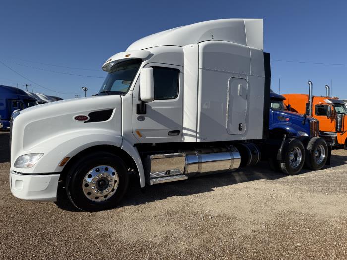2020 Peterbilt 579-1