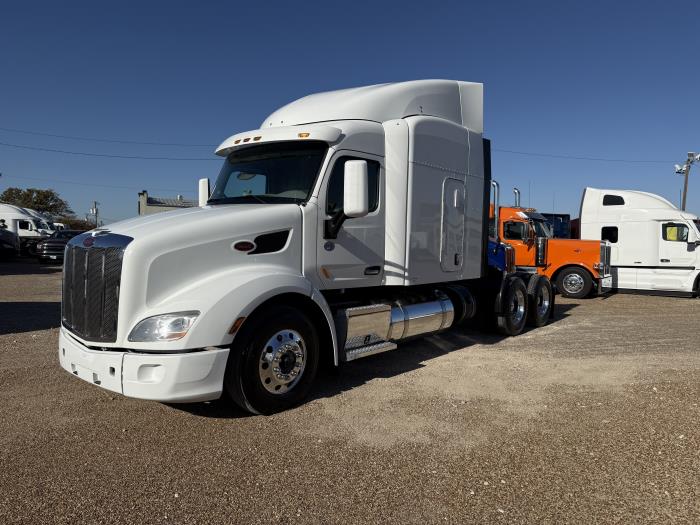 2020 Peterbilt 579-37