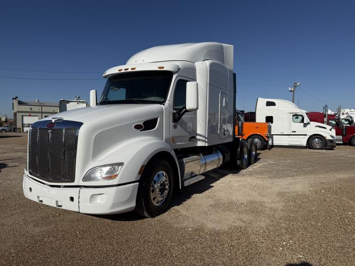 2020 Peterbilt 579-38