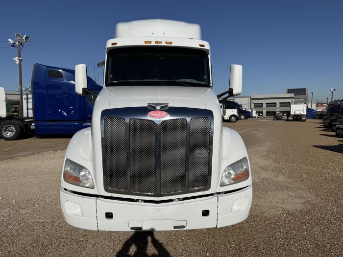 2020 Peterbilt 579-42