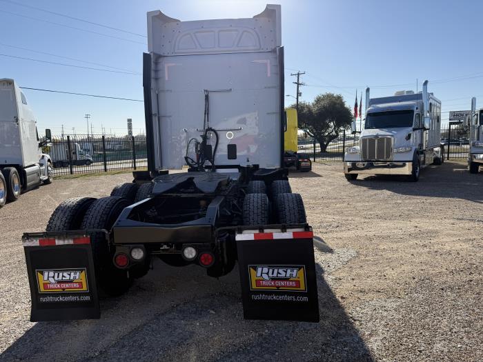 2020 Peterbilt 579-57