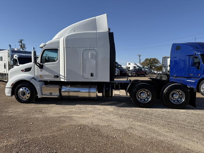 2020 Peterbilt 579-65