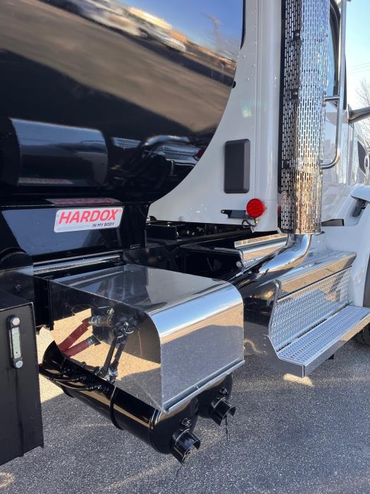 2026 Peterbilt 567-9