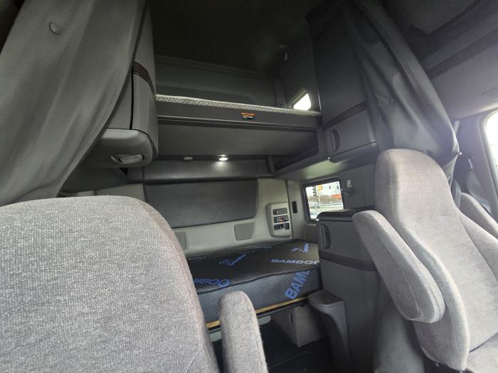 2024 International LT625-9