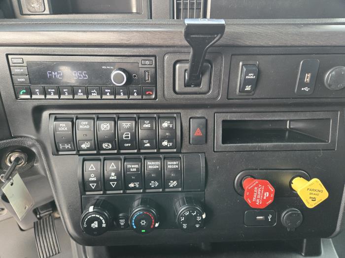 2024 International LT625-13