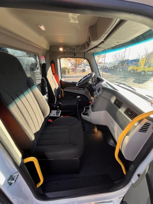 2026 Peterbilt 567-24