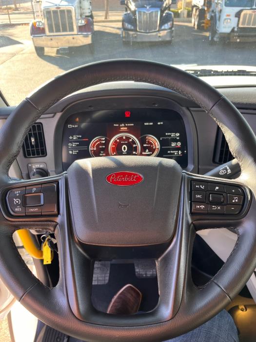 2026 Peterbilt 567-26