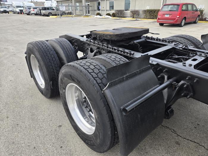 2024 International LT625-17