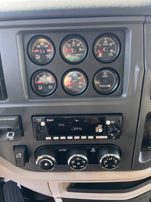 2026 Peterbilt 567-28