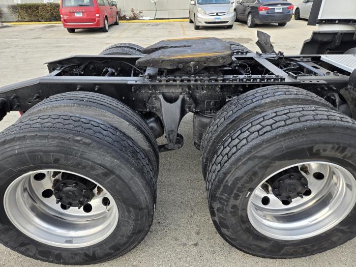 2024 International LT625-18