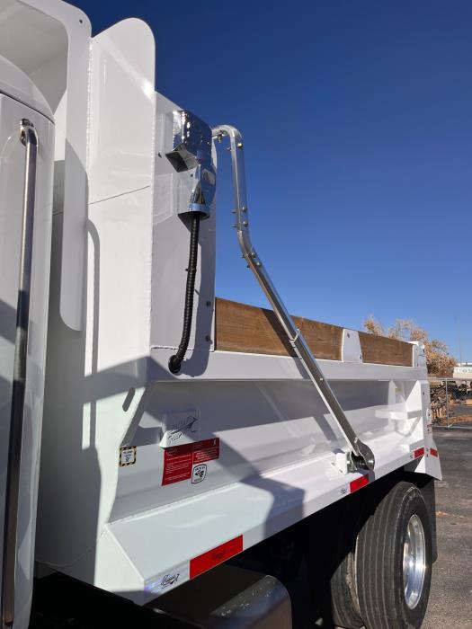 2025 Peterbilt 536-9