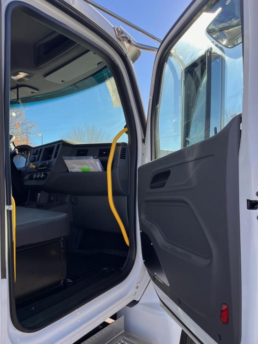 2025 Peterbilt 536-18