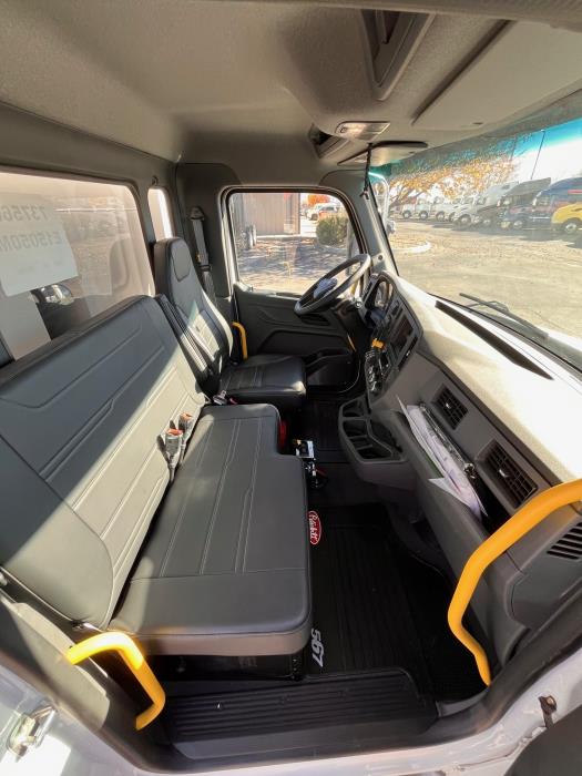 2025 Peterbilt 536-19