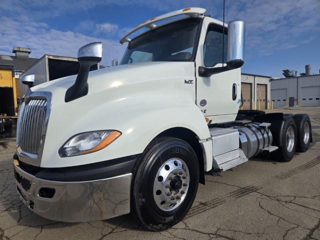 2022 International LT625-1