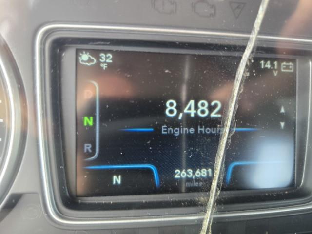 2022 International LT625-13