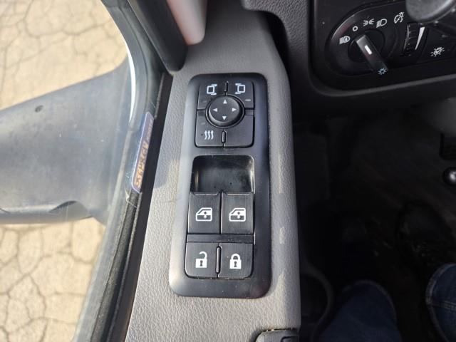 2022 International LT625-15